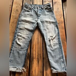 Womens 501 Levi Straight Leg Distressed Jeans 27/28